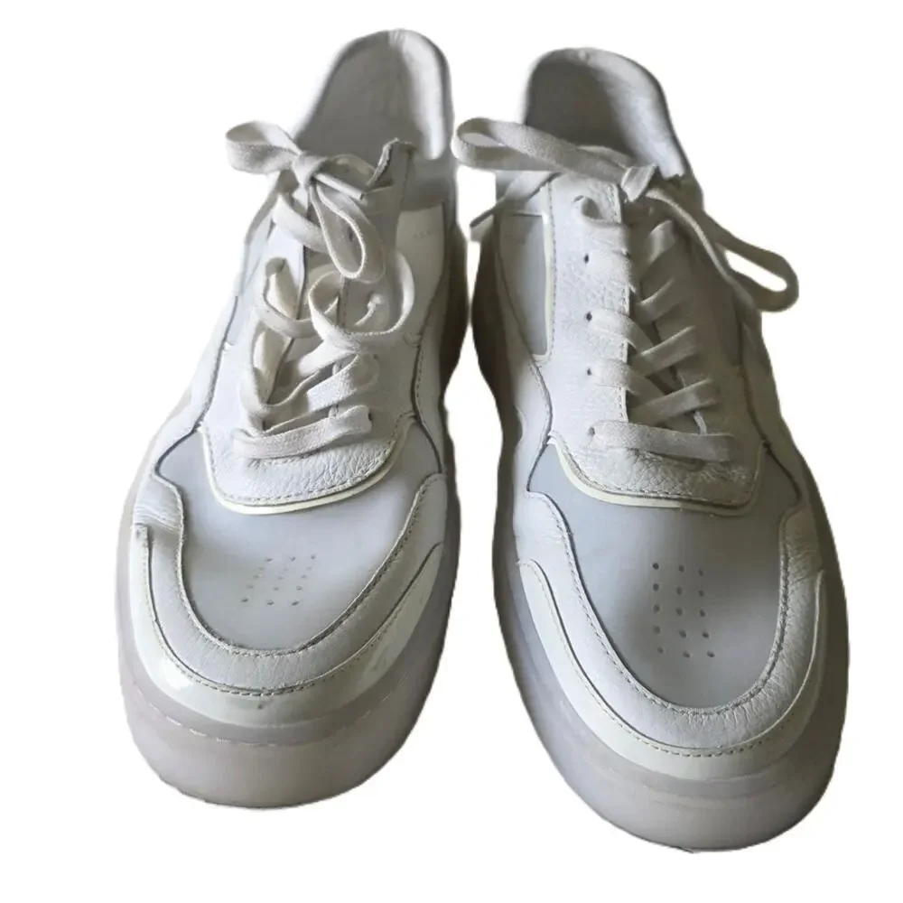 Stuart Weitzman Brooklyn Leather Sneakers White Size 9B